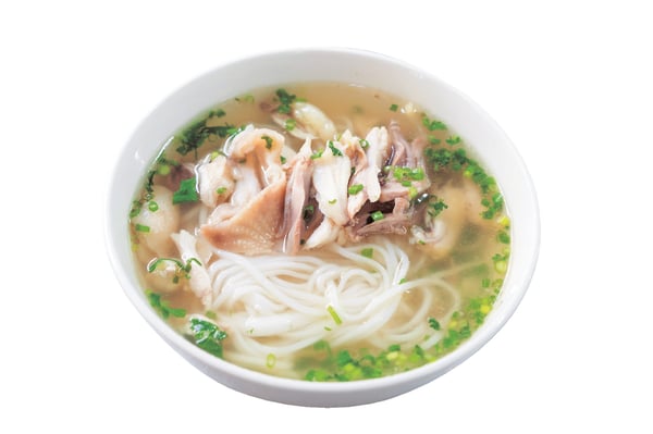 フォー・ガー（鶏肉フォー）8万VND