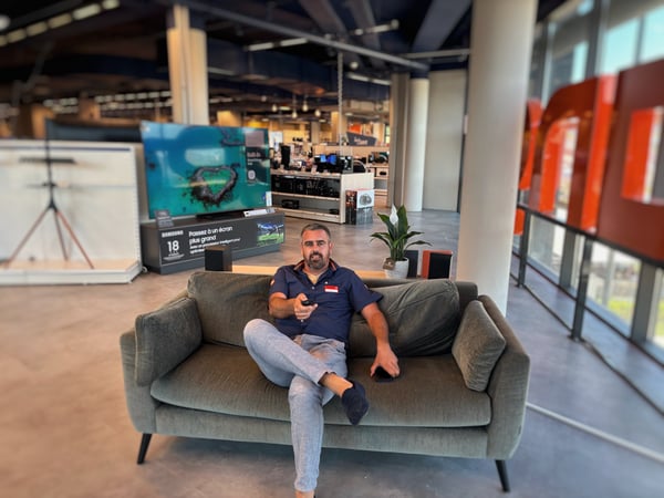 jerome vendeur multimédia