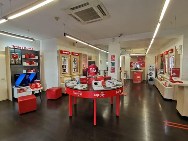 Vodafone Store | Tuscolana