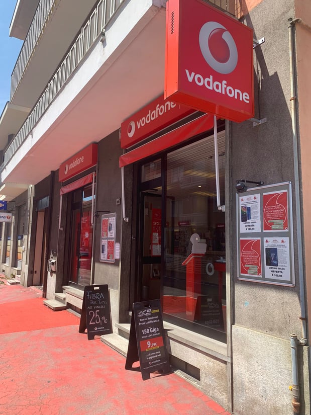 Vodafone Store | Nichelino