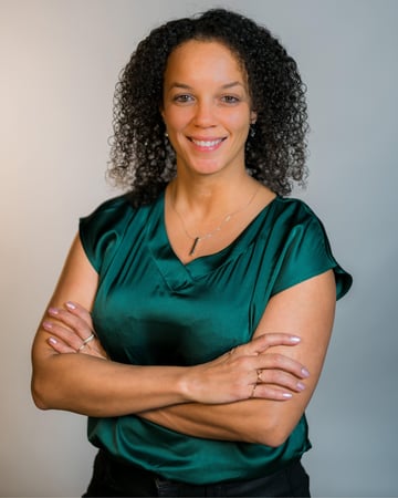 Photo of Chrissy Smith