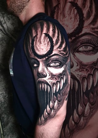 Realistic tattoo //Tatouage et Piercing geneve