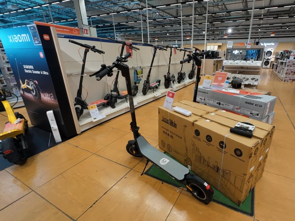 Espace trottinettes électriques dans votre magasin  Boulanger Poitiers - Chasseneuil Du Poitou