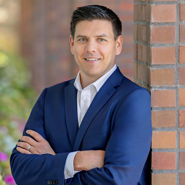 Carousel Associate Image