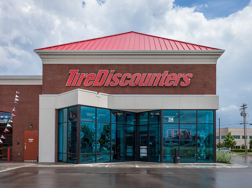 Tire Discounters Smyrna tires, alignment, brakes, autoglass in Smyrna, TN