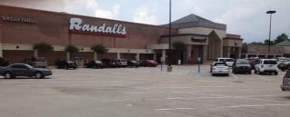 Randalls store front picture at 4540 Kingwood Dr in Kingwood TX