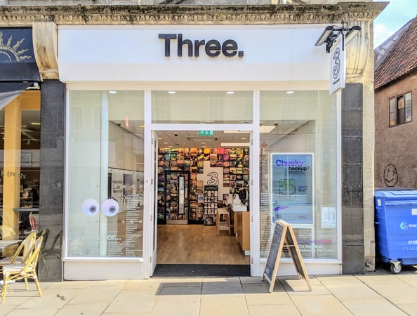 three-chippenham-phones-sims-broadband-deals