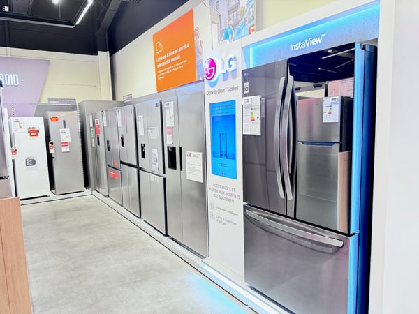 Un réfrigérateur grande capacité qui trônera fièrement dans votre cuisine ? La capacité et l’esthétique du réfrigérateur américain et multiporte vous séduiront. La conservation des aliments est optimale grâce au froid brassé et ventilé. Le petit plus : Samsung, LG, Hisens ou beko dans votre magasin boulanger à vichy.