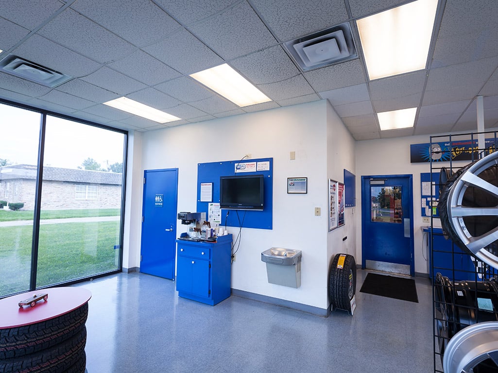 Tire Discounters Tires, Wheels, Custom Wheels, rims in Springboro, OH