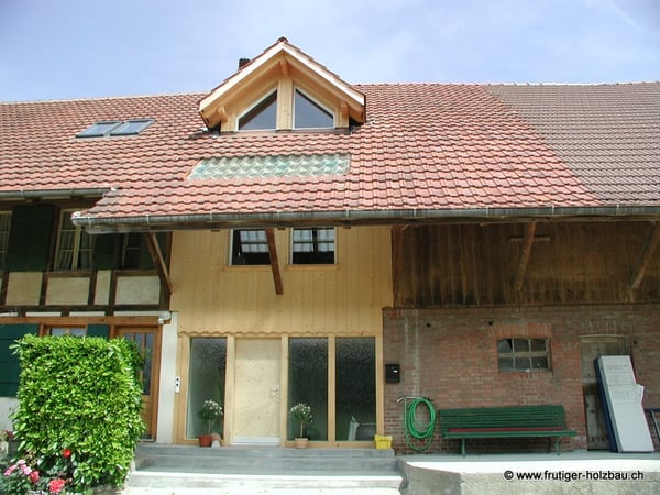 Renovation Frutiger Holzbau Ringgenberg