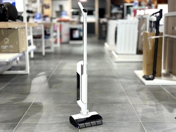 Découvrez l'aspirateur laveur ROWENTA X Clean 10 GZ7035WO chez Boulanger Morlaix!