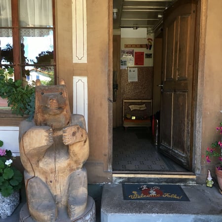 Bären Aetigkofen Eingang