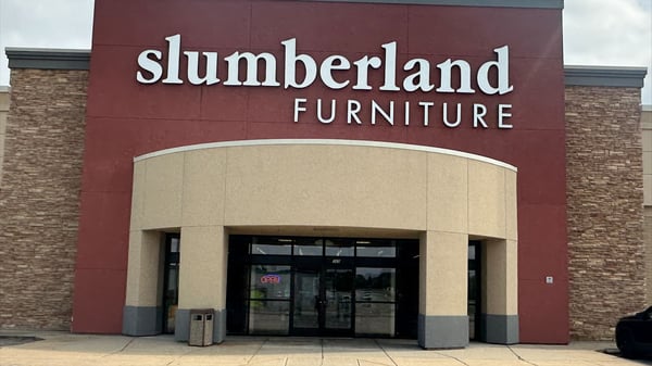 Decatur Slumberland Furniture storefront