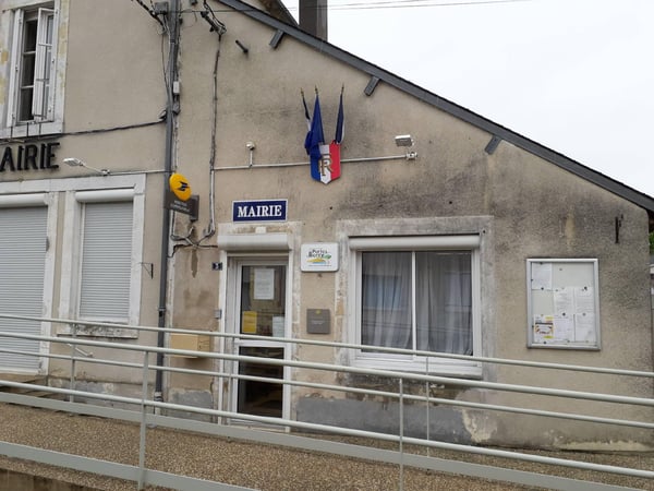 Photo du point La Poste Agence Communale TORTERON Mairie