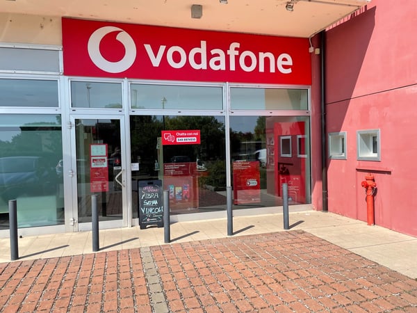 Vodafone Store | Castiglione delle Stiviere