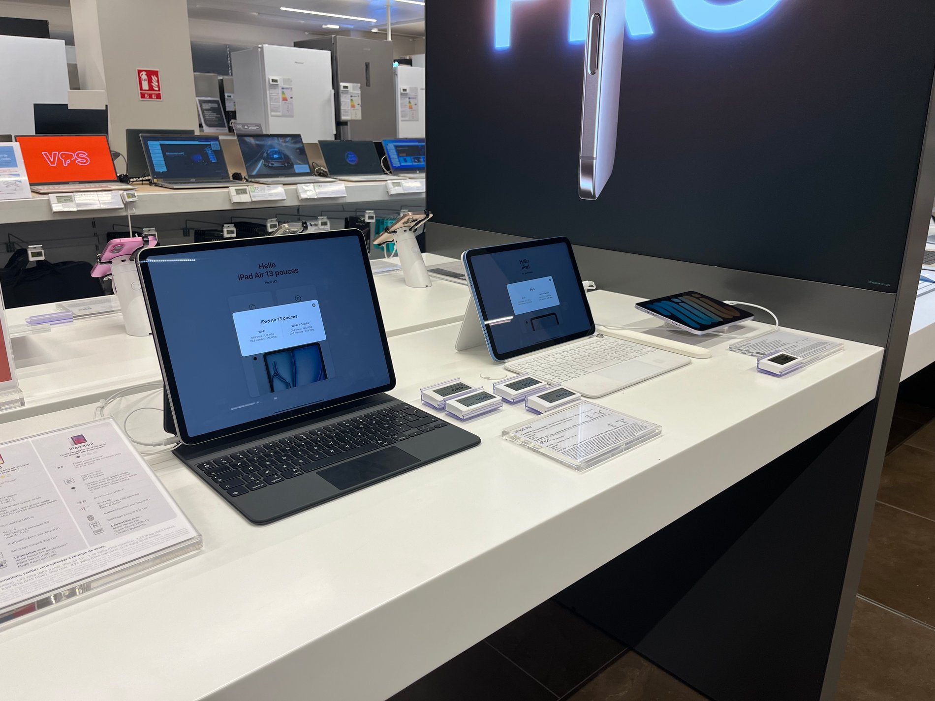 Ipad mini - iPad - iPad Air  - Boulanger Levallois Perret (SO OUEST)
