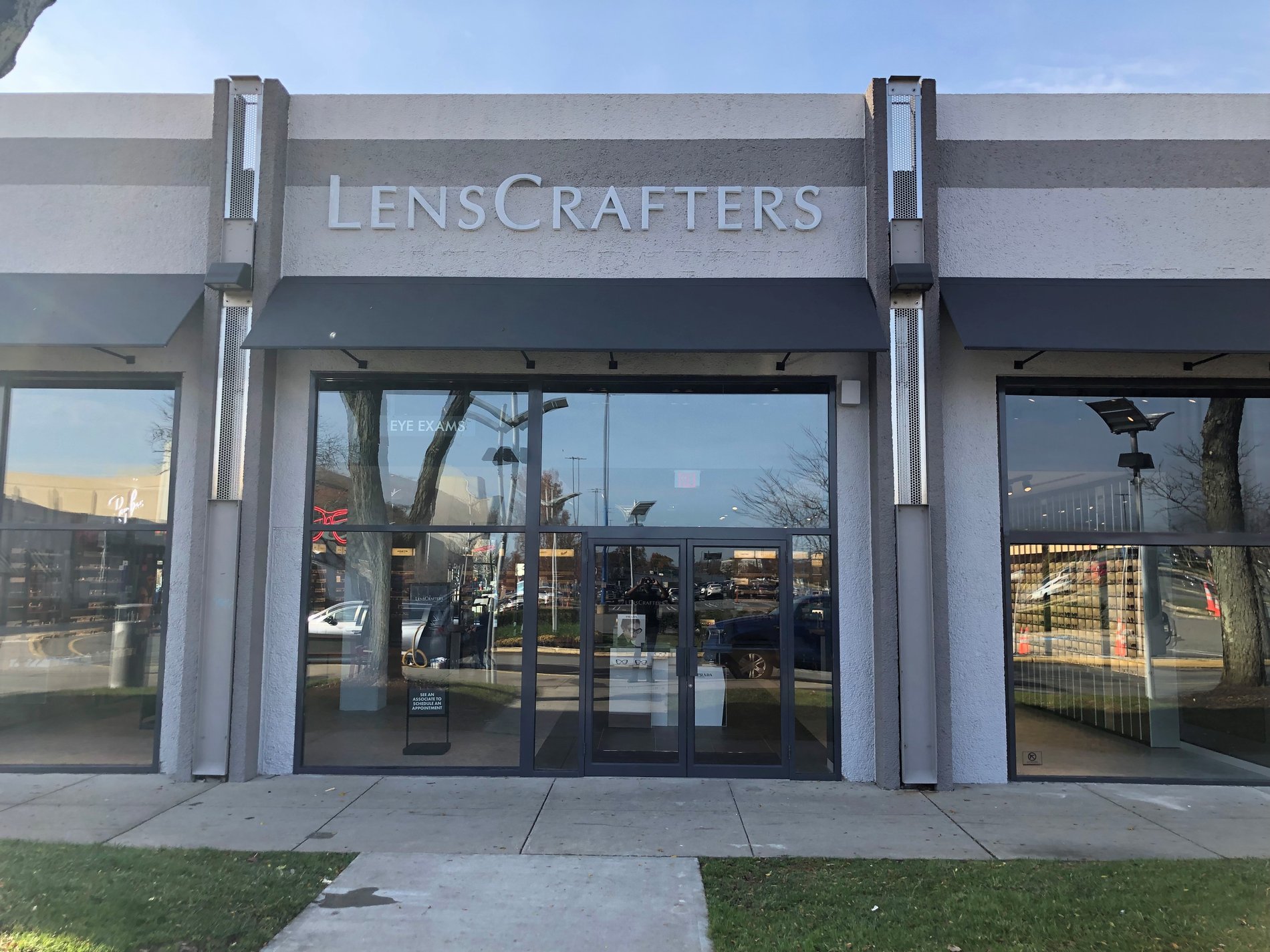 LensCrafters in Wayne, NJ | 1508 Willowbrook Mall | Eyewear & Eye Exams