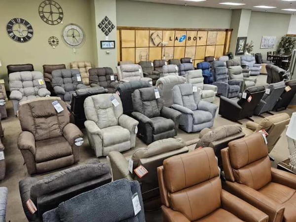Fort Dodge Slumberland Furniture recliners
