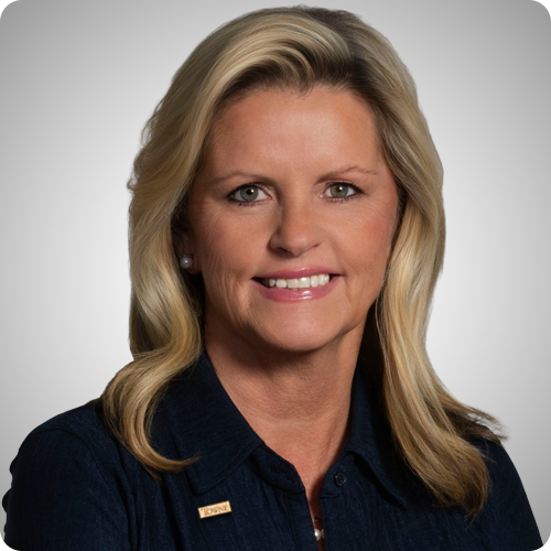 Tammy Smith, Private Banker