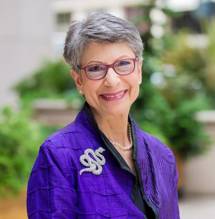 Photo of Vivian Kremer