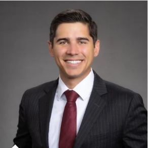 Photo of Casey Dearth