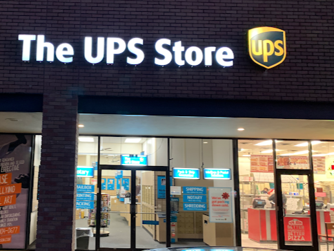 Facade of The UPS Store Arapaho Village Shopping Center
