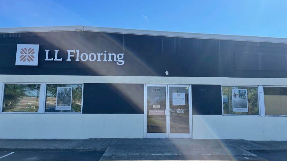 LL Flooring #1343 North Charleston | 2093 Eagle Landing Blvd | Storefront