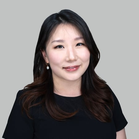 Victoria Kim Advisor Headshot image