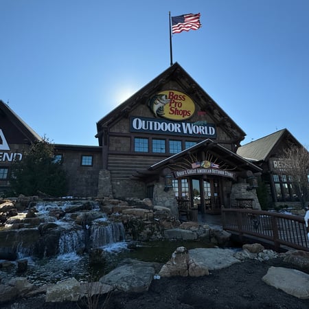 BASS PRO SHOPS - Updated April 2024 - 27 Photos - 300 Taylor Road,  Niagara-on-the-Lake, Ontario - Outdoor Gear - Phone Number - Yelp