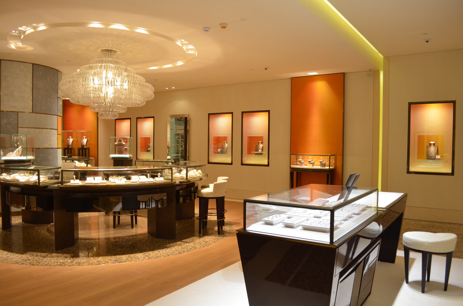 BULGARI | Fine Italian Jewellery, Watches & Luxury Goods in Bangkok, The  Emporium Shopping Complex, M Floor, Unit MF05