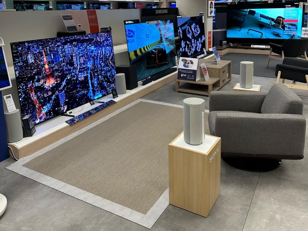 Espace TV 4K 55 et 65 pouces avec Sony et LG de Boulanger Paris Passy