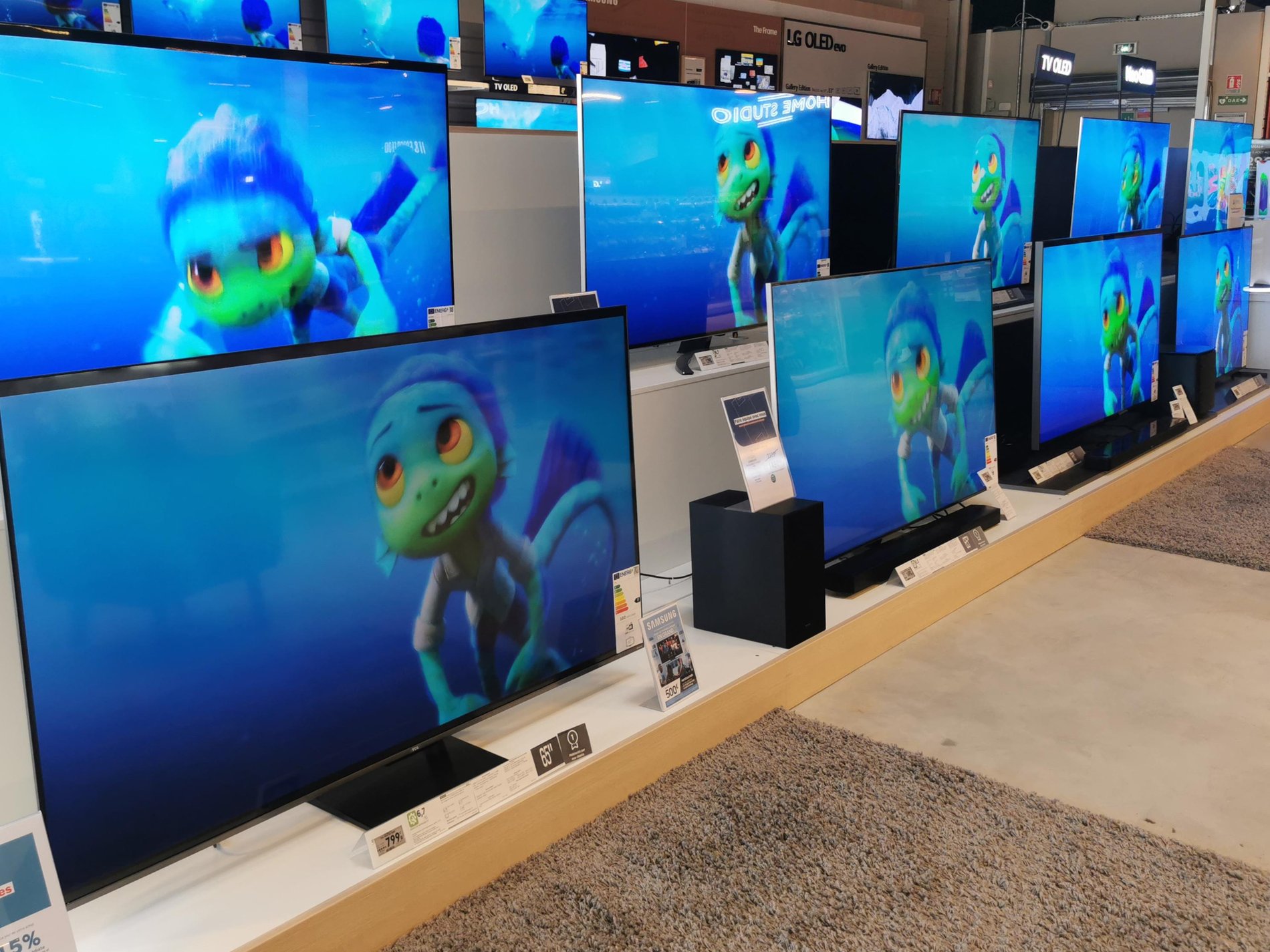 Rayon TV OLED Boulanger Tourville