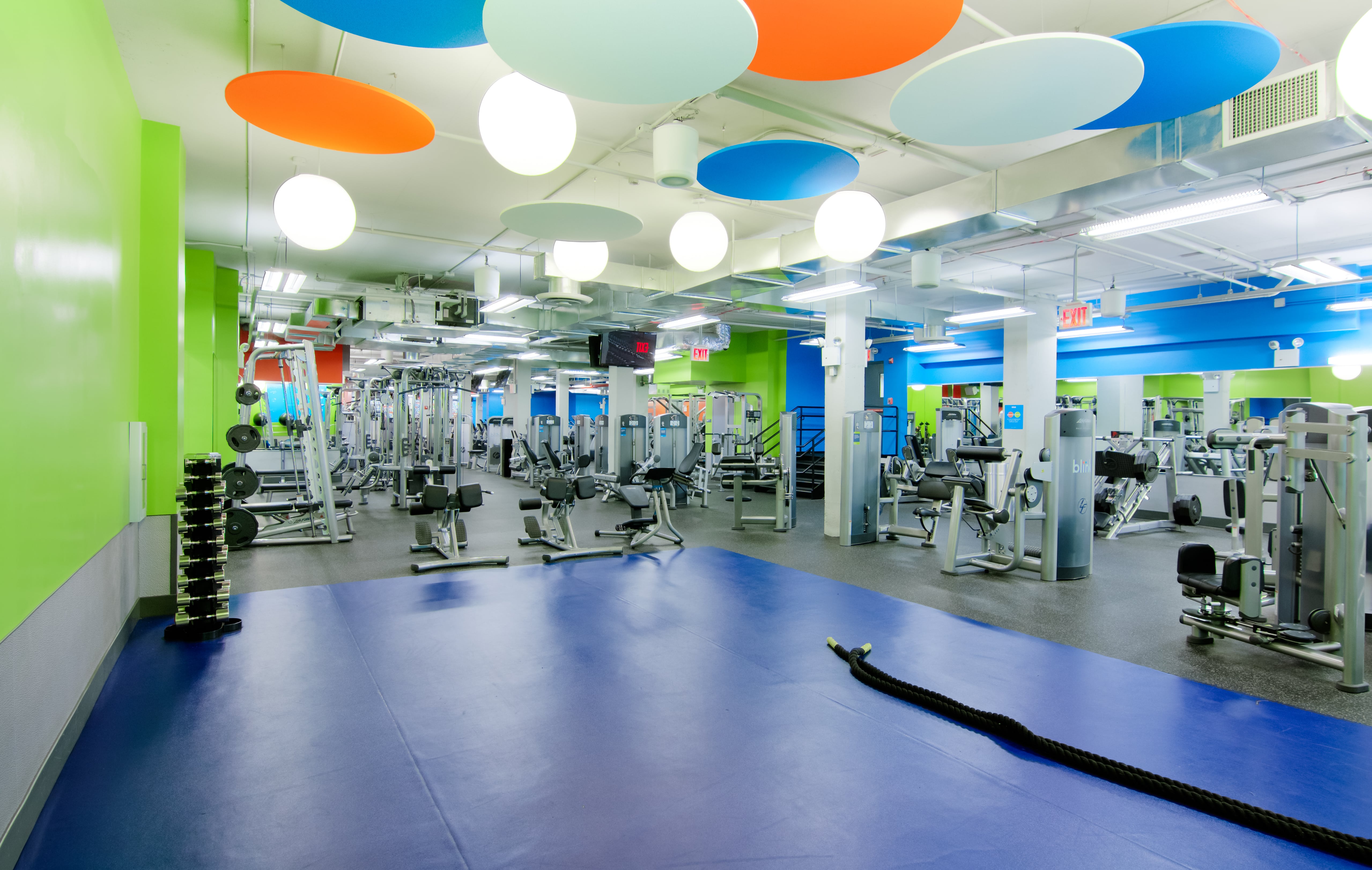 Blink Chelsea at 308 Eighth Avenue, New York, NY | Blink Fitness