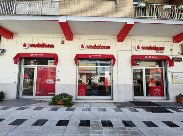 Vodafone Store | Via Aldo Moro