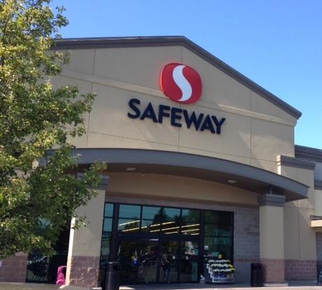 Safeway Store Front Photo at 1540 Main St in Sweet Home OR
