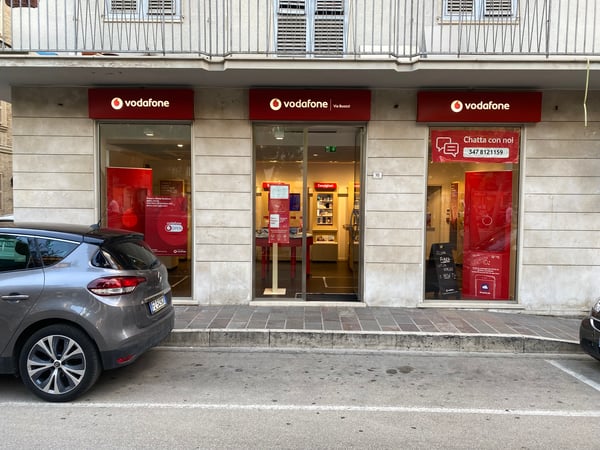 Vodafone Store | Porto San Giorgio