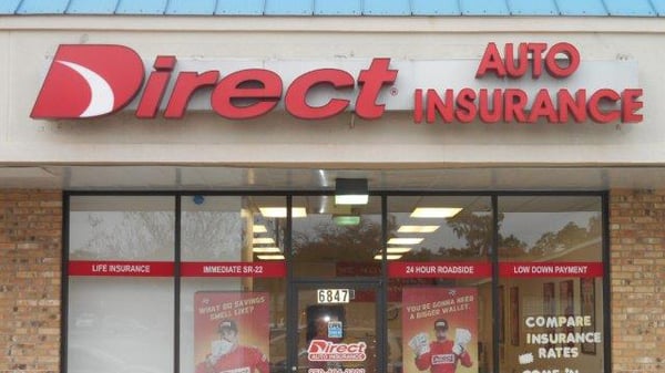 Direct Auto Insurance storefront located at  6847 North 9th Avenue, Pensacola