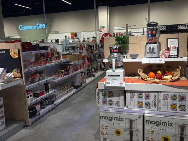 La tête de gondole du blender Magimix du magasin Boulanger Villebon