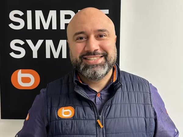 Hakim, Directeur de magasin Boulanger Paris Beaugrenelle