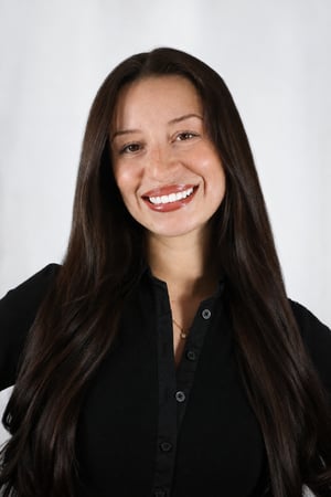 Photo of Shaina Hampton