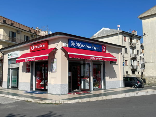 Vodafone | Via Orazio