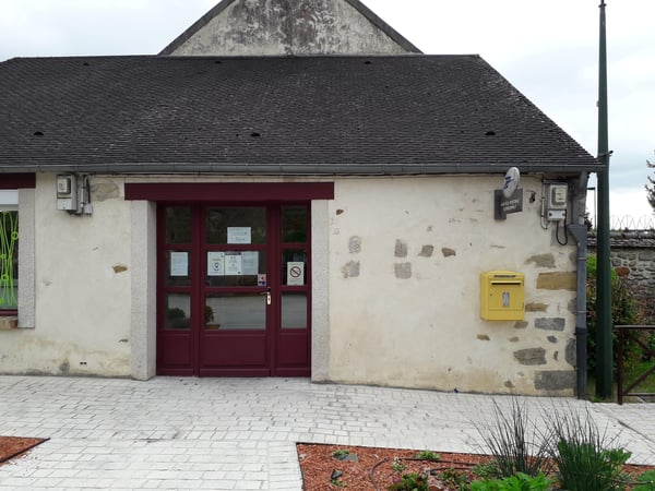 Photo du point La Poste Agence Communale VERNOU LA CELLE SUR SEINE Mairie