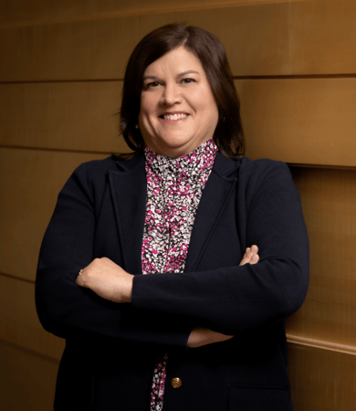 Photo of Lisa Williams