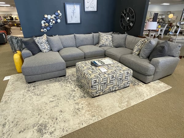 Slumberland Furniture Store in Mason City,  IA -  Gray Sectional