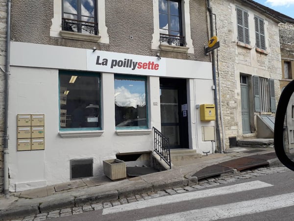 Photo du point La Poste Relais POILLY SUR SEREIN
