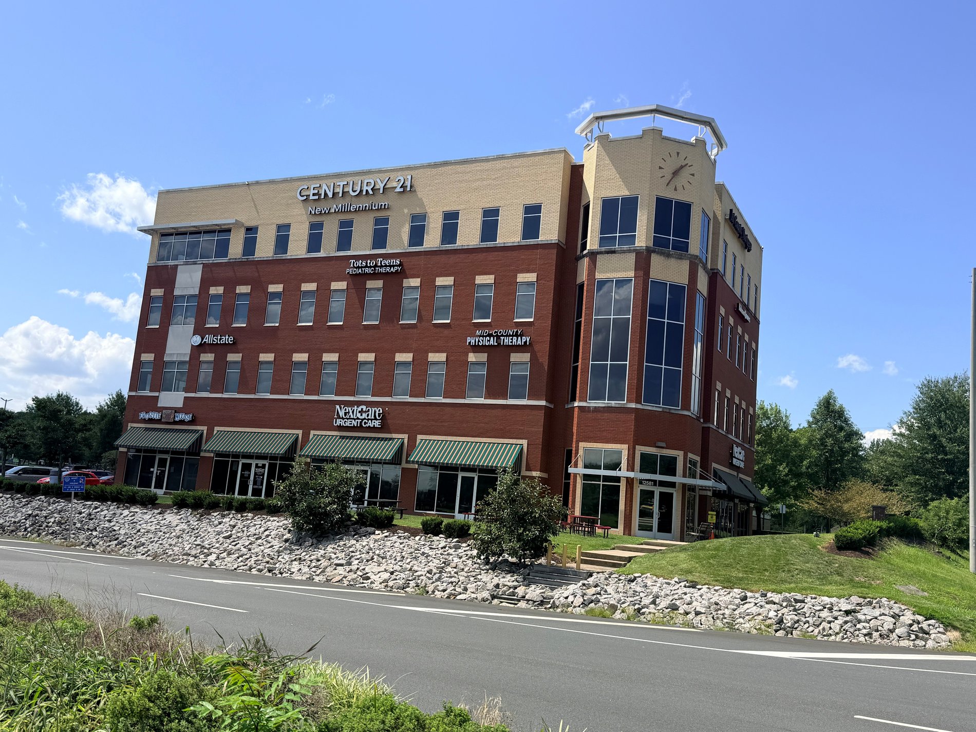 Our building from the corner of Prince William Parkway and Hoadly Rd.  We are on the second floor in the left corner of the building in this shot!