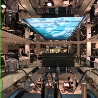 Fachbauleitung Innenausbau - Flagship Store New Yorker , Mall of Switzerland