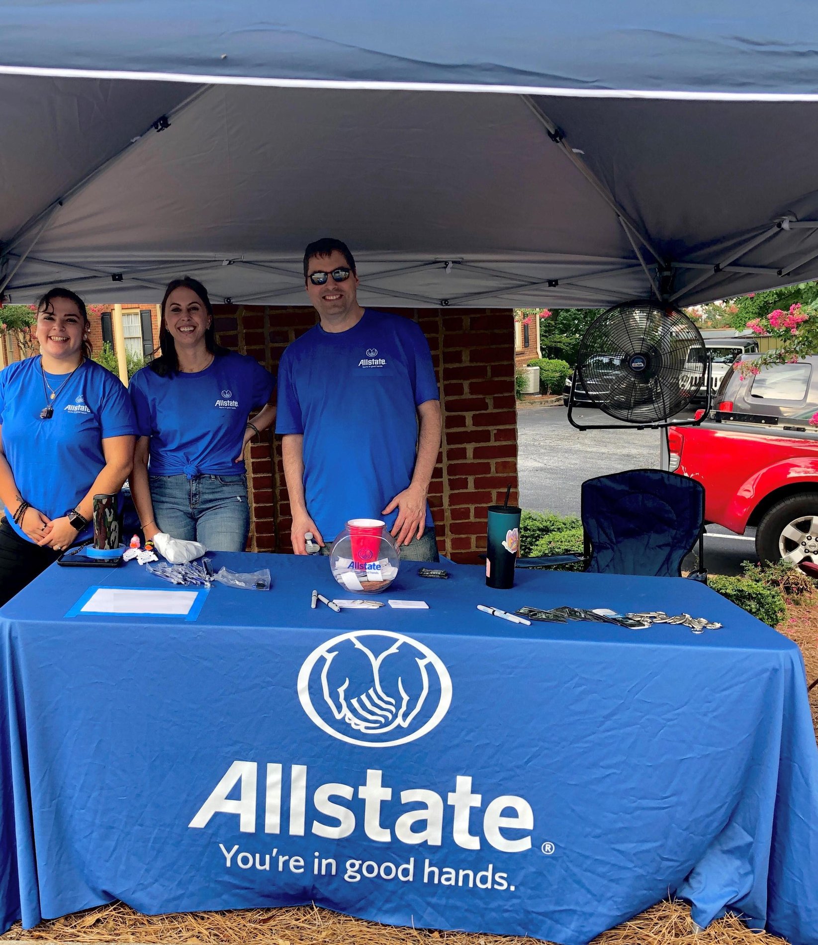 The team saying Hi to our neighbors at Roswell's "Alive after Five"