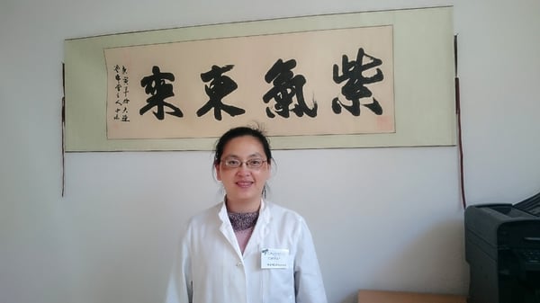 TCM-Ärztin WANG Chunmei