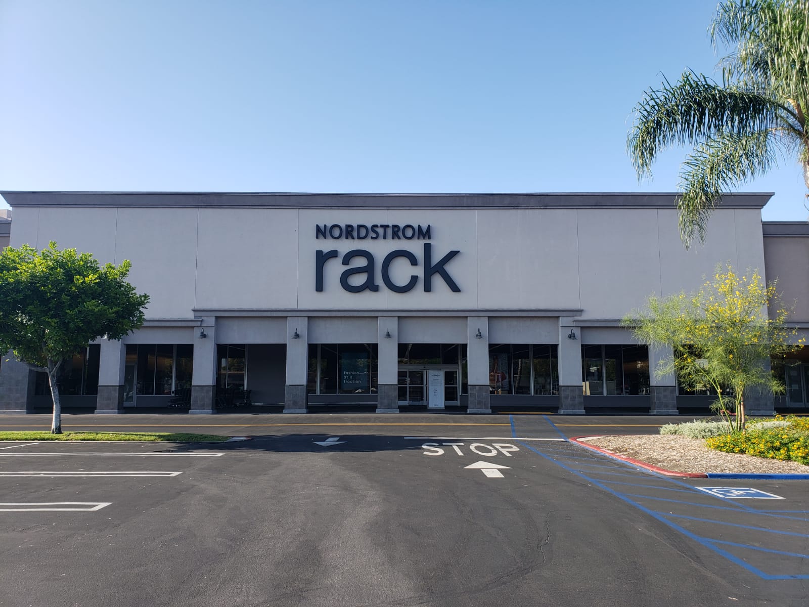 Nordstrom Rack opens near Hollywood Park